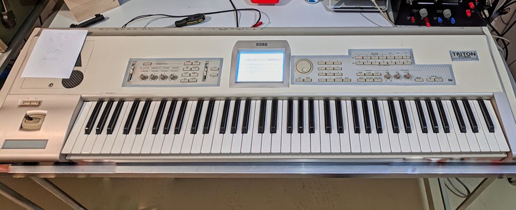 Korg Triton Studio